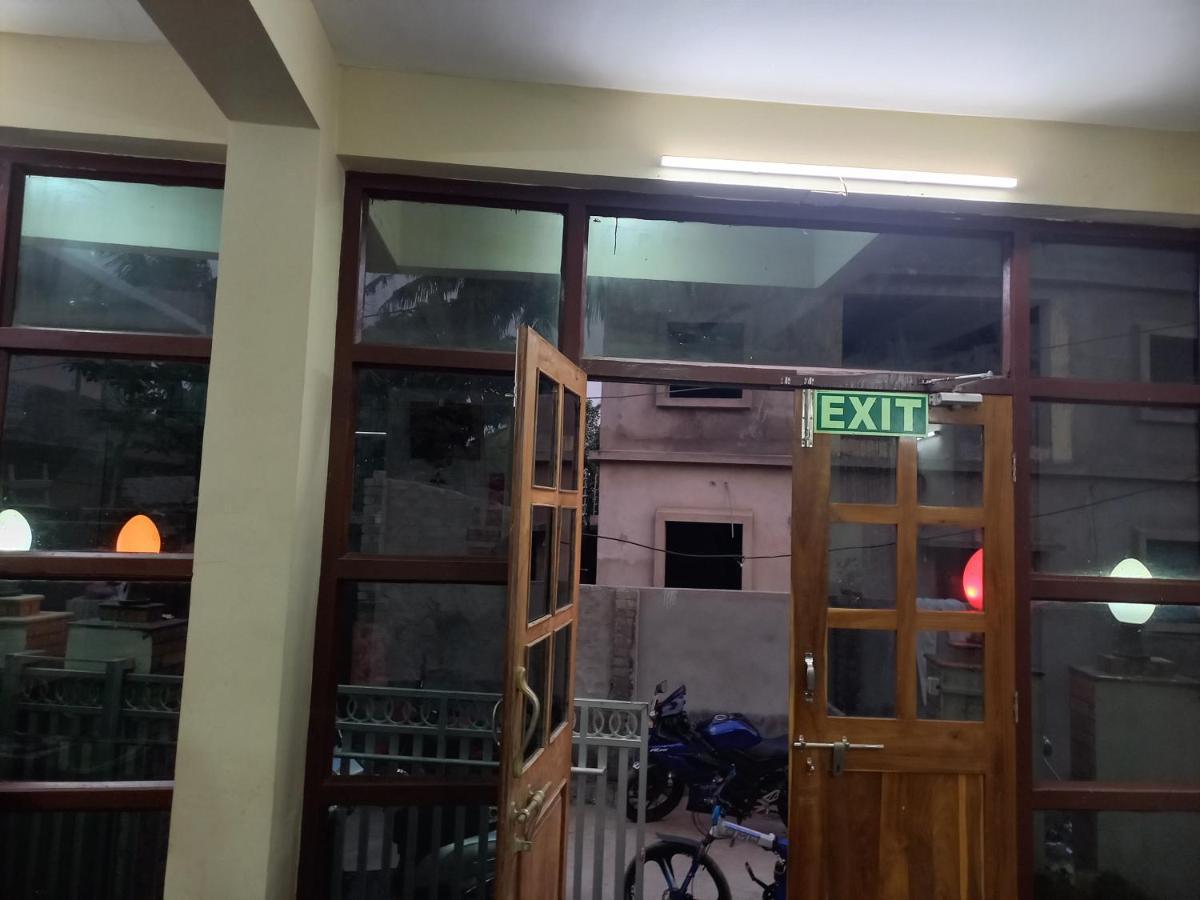 The Bay Beach Puri Exterior photo