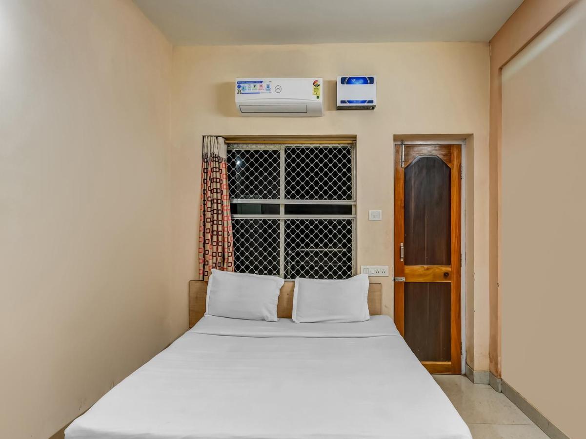 The Bay Beach Puri Exterior photo