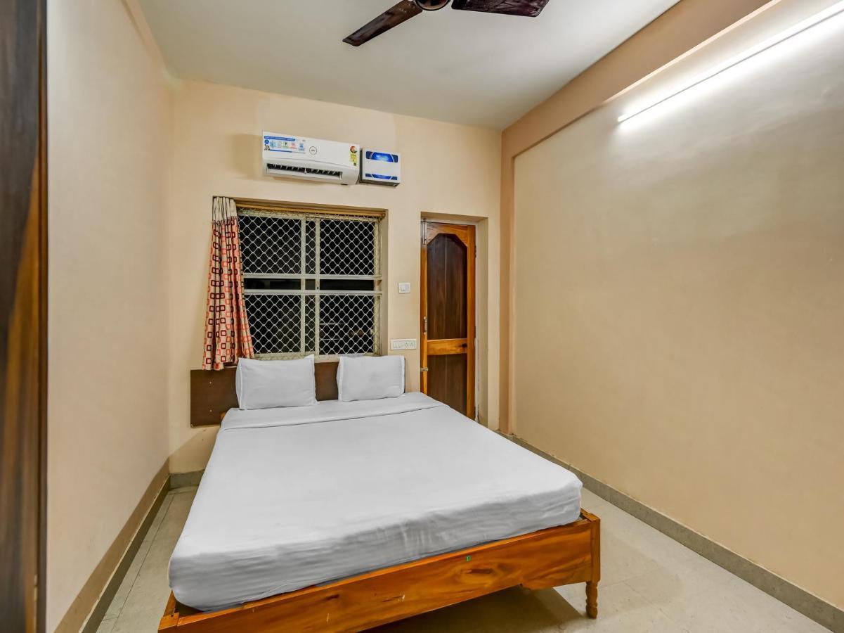 The Bay Beach Puri Exterior photo